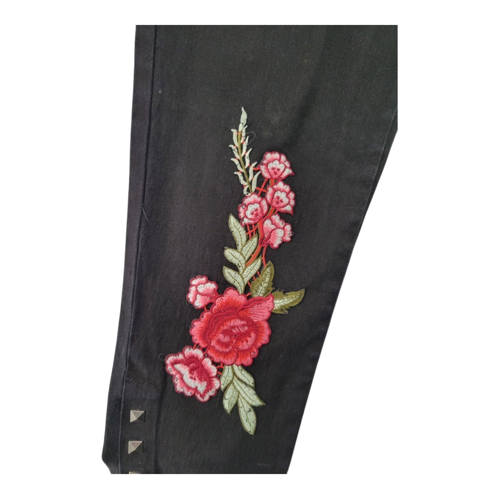 DG2 by Diane Gilman Black Skinny Jeans Size 14 Floral Embroidered Studded Hem