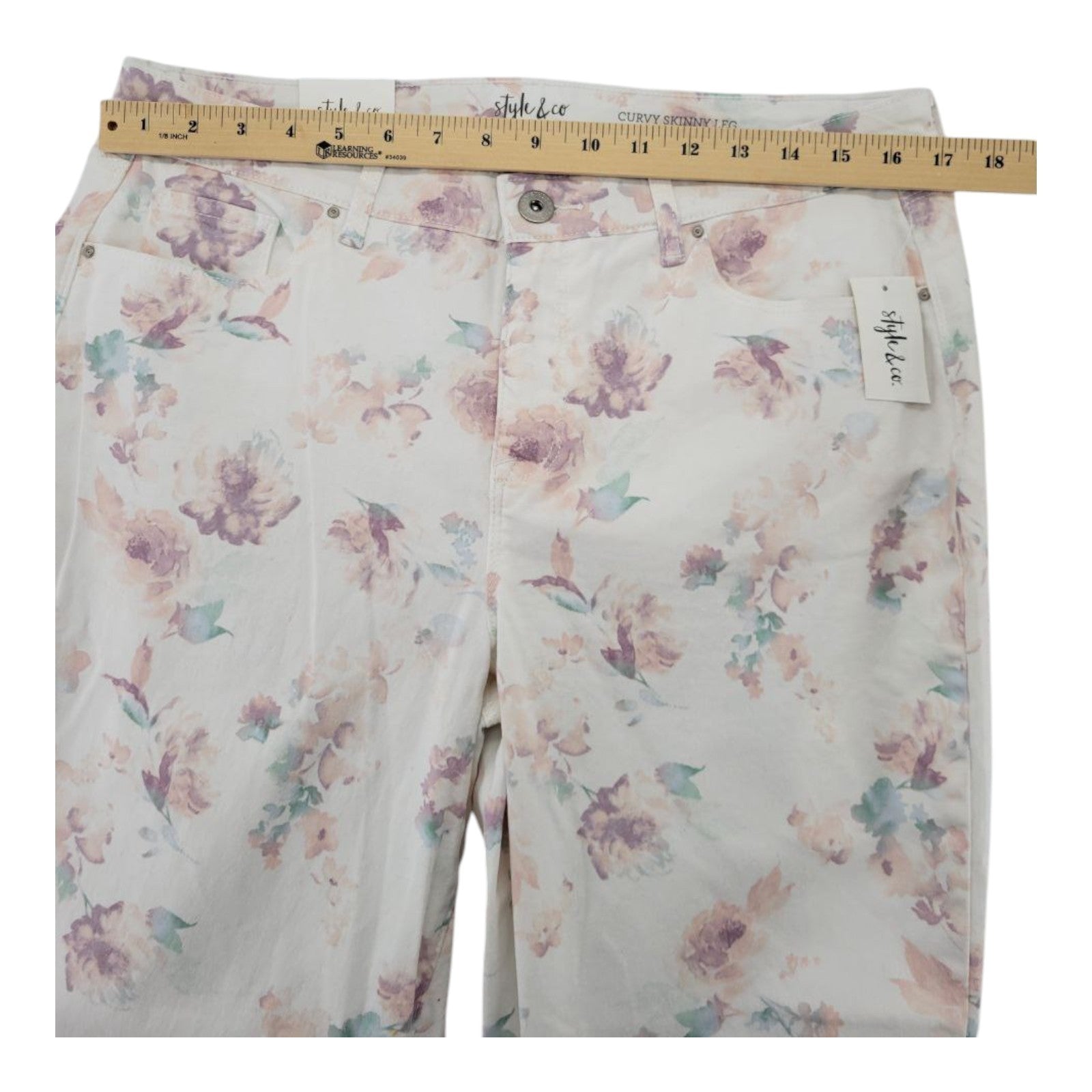 Style & Co Women's Curvy Skinny Jeans 12 Cream Floral Mid Rise Tummy Control