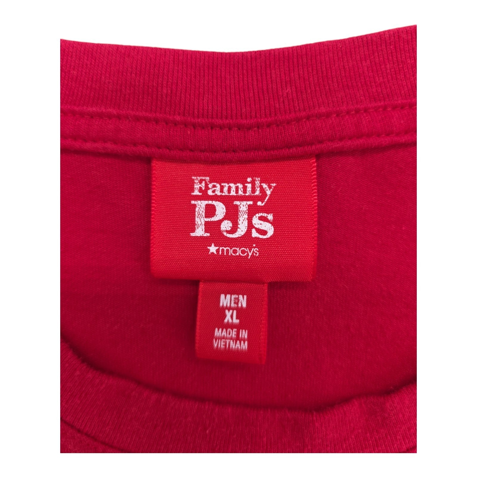 Family PJs Macy’s Men’s XL Red Merry Christmas Long Sleeve Shirt