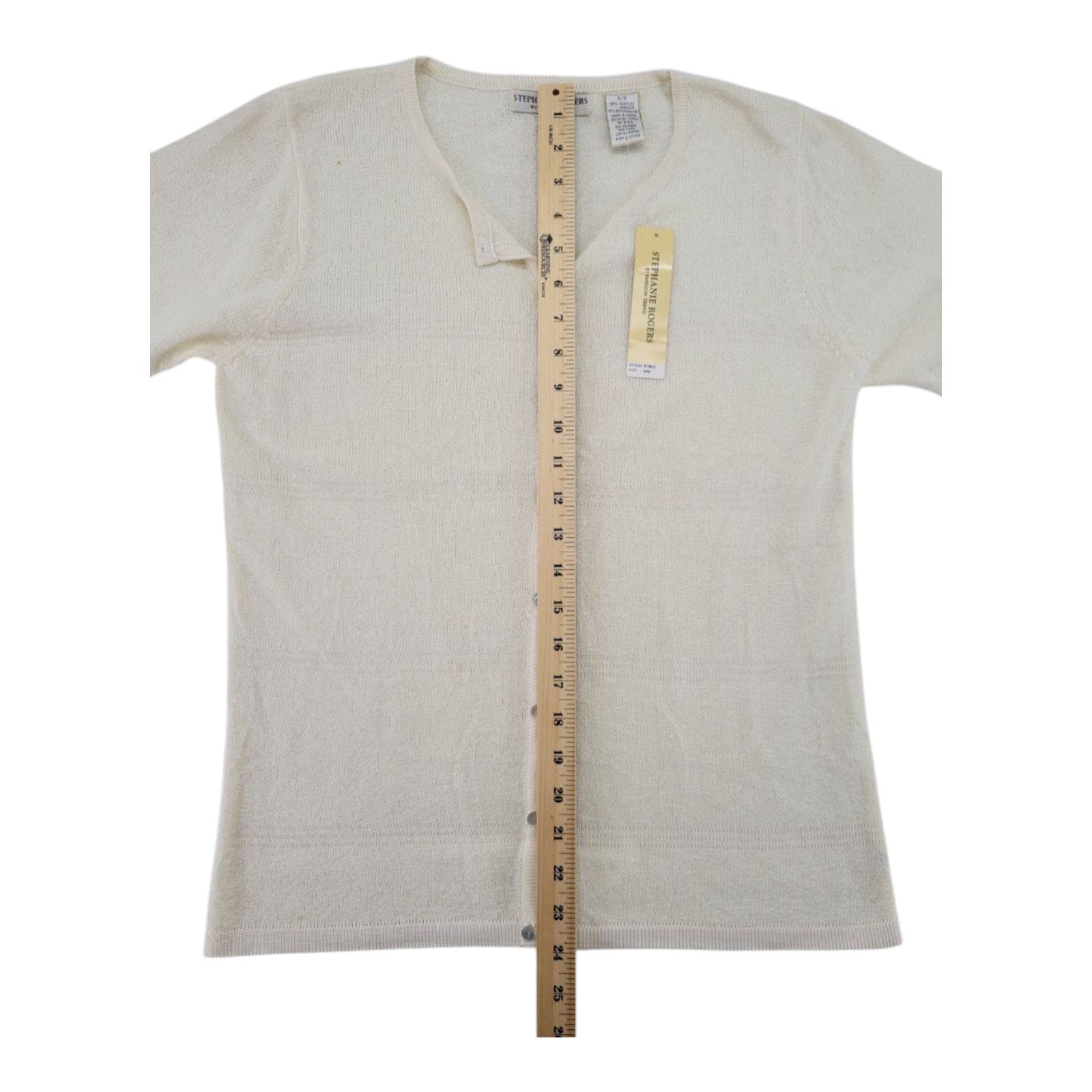 Stephanie Rogers Women's Beige Knit Cardigan M Short Sleeve Button Sweater