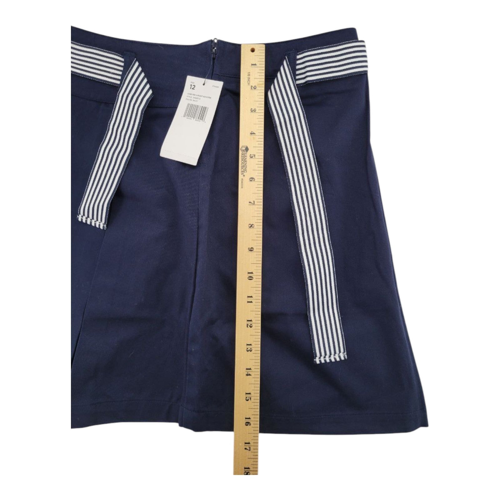 French Toast Girls 2 Pleat Scooter Skirt Navy Size 12 Belted SX9257E