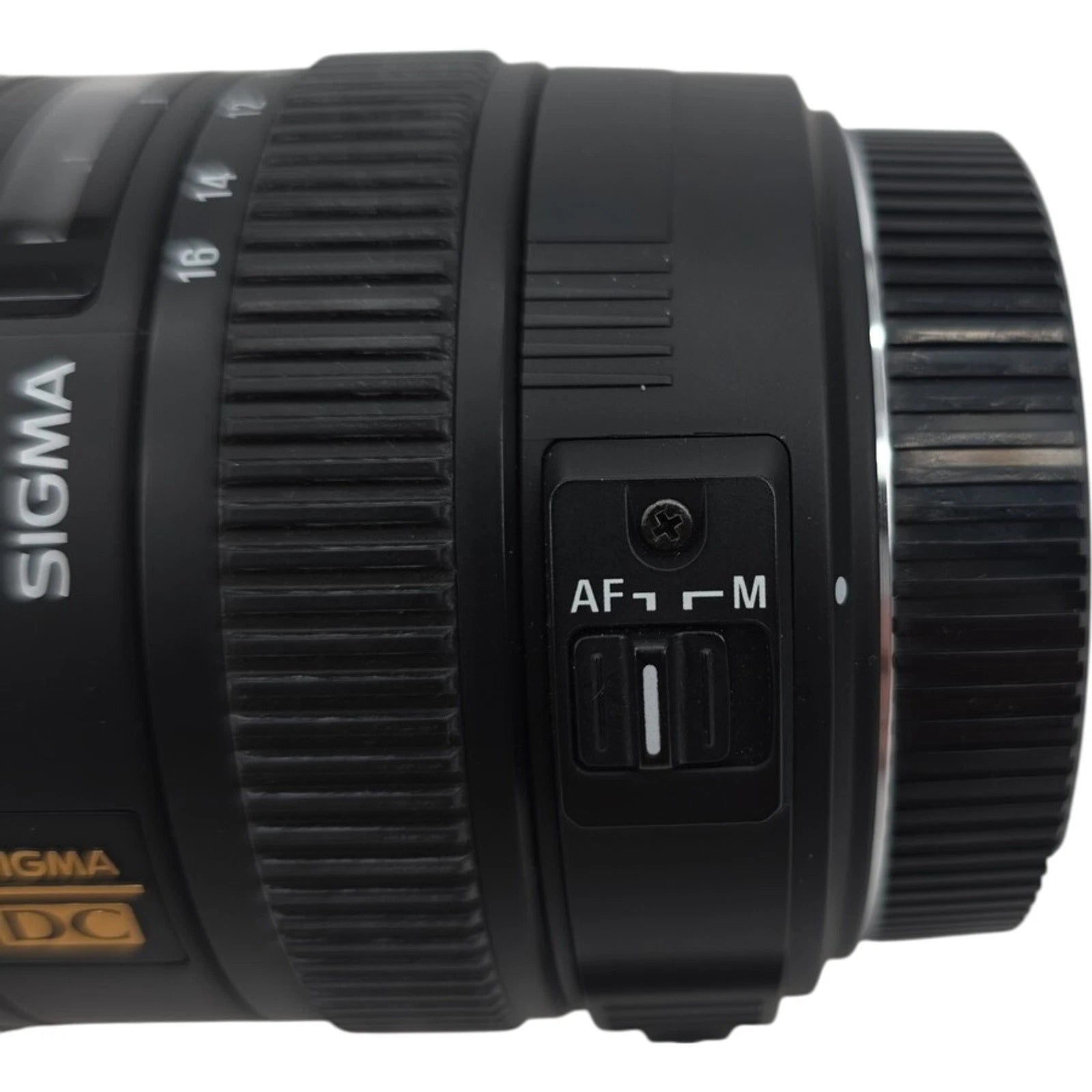 Sigma 8-16mm f/4.5-5.6 DC HSM Ultra Wide Angle Zoom Lens for Canon with Case