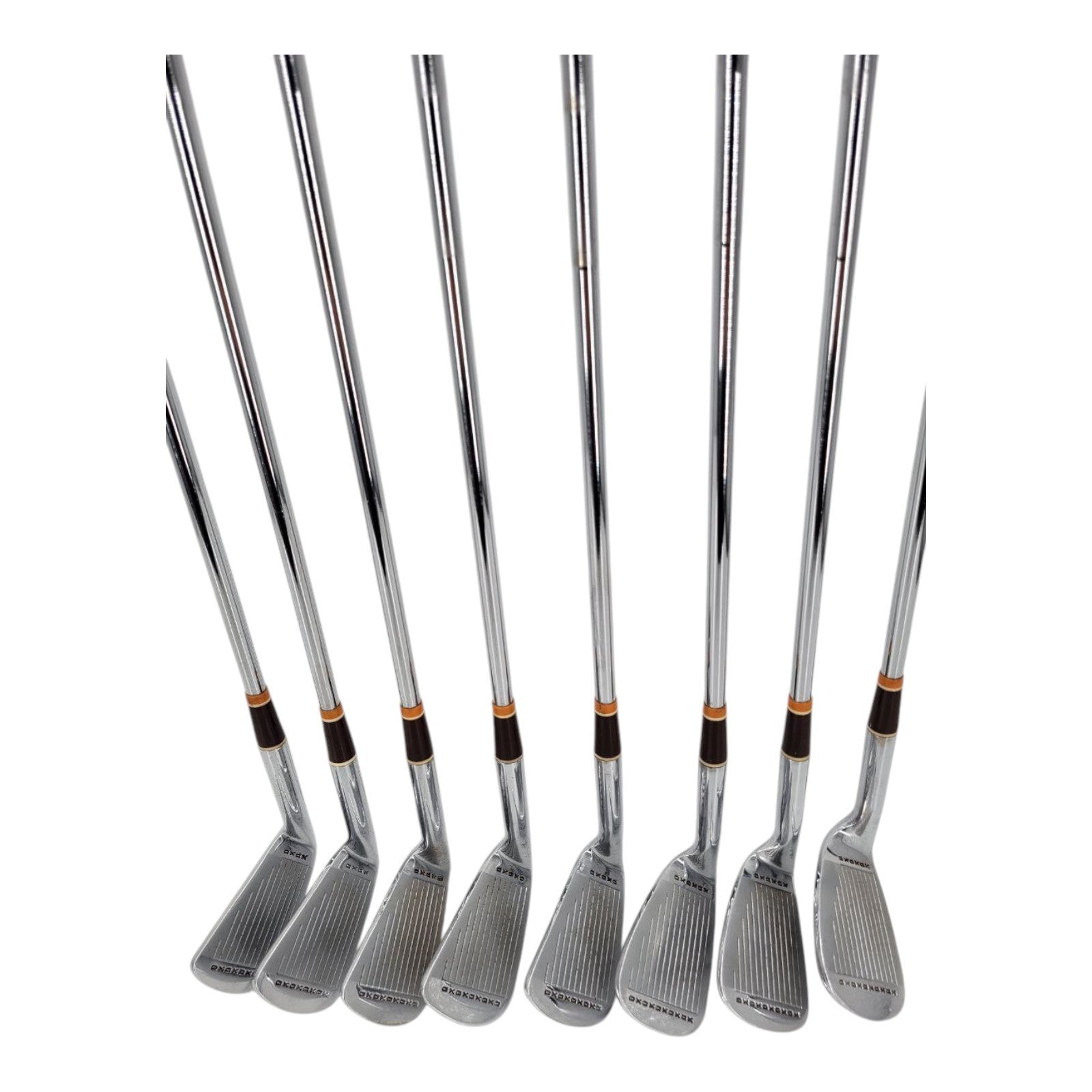 MacGregor Tourney Master DX RH Iron Set 3-10 Steel Shaft 8 Club Bundle
