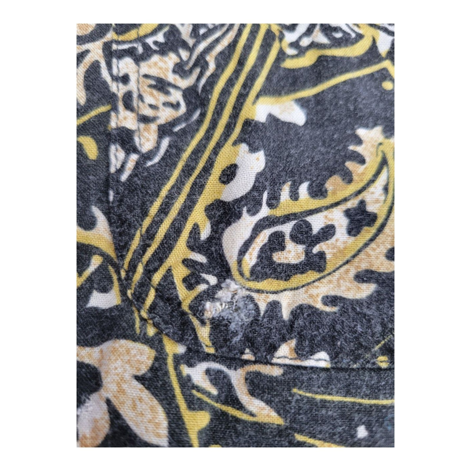 PIOKO Men's Black Yellow Abstract Pattern Rayon Button Shirt Size M