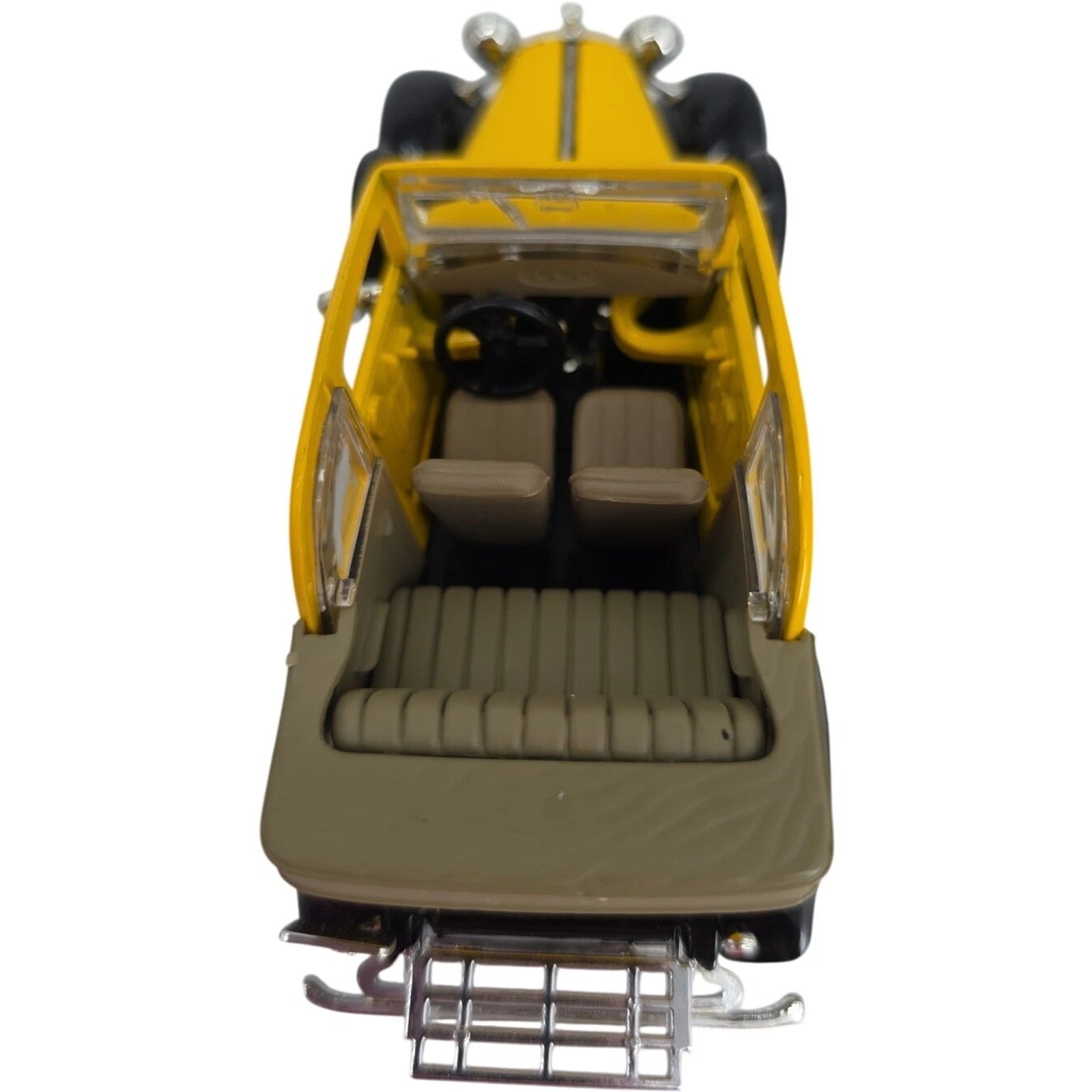 National Motor Museum Mint 1932 Ford Convertible Sedan Die-cast Car SS-T5351