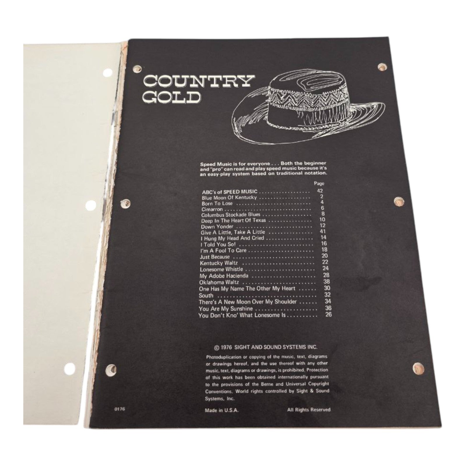 Easy-Play Speed Music Country Gold for Organs Pianos Guitars Vintage Music Book