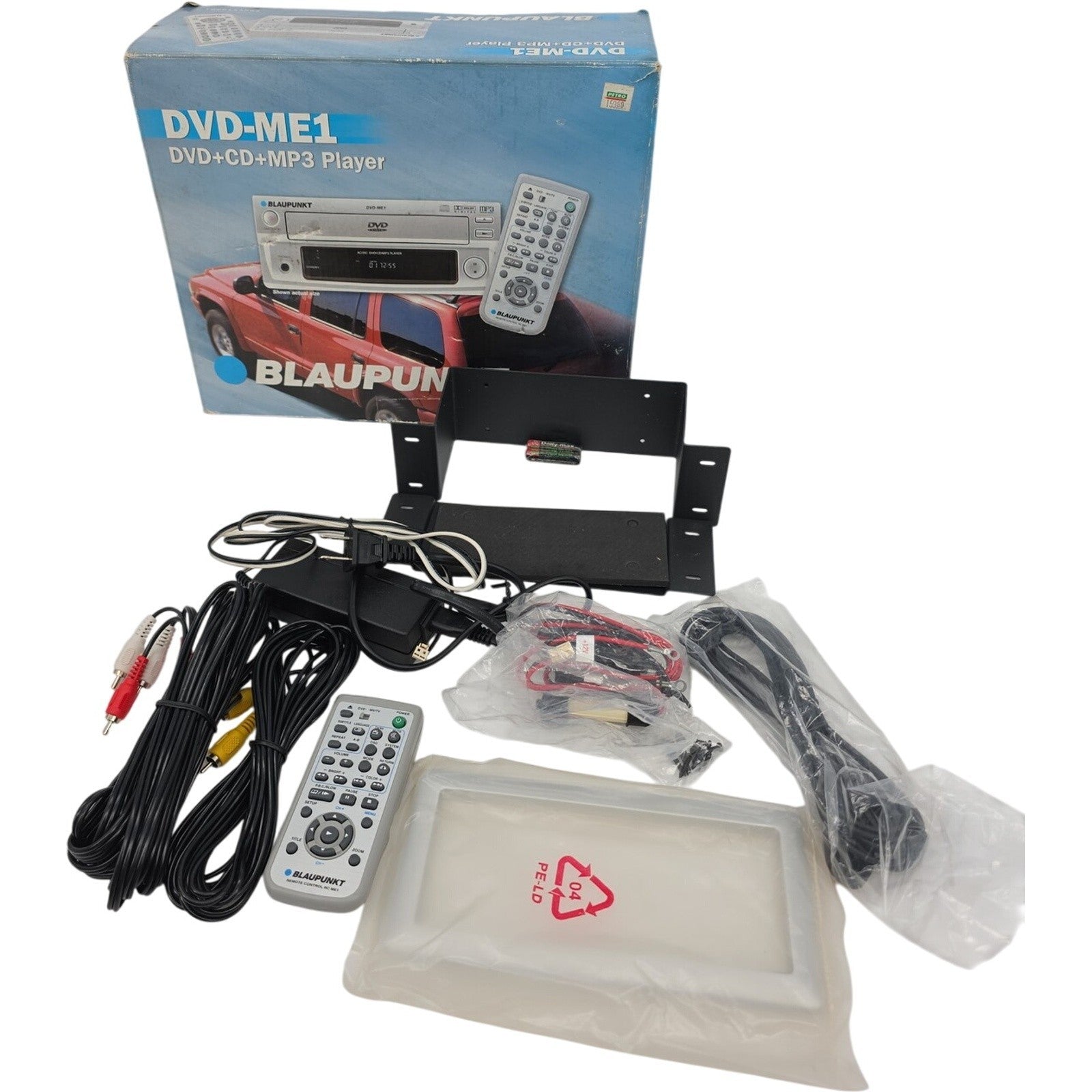 Blaupunkt DVD-ME1 Accessories Kit Remote Mounting Bracket Cables & frame panel