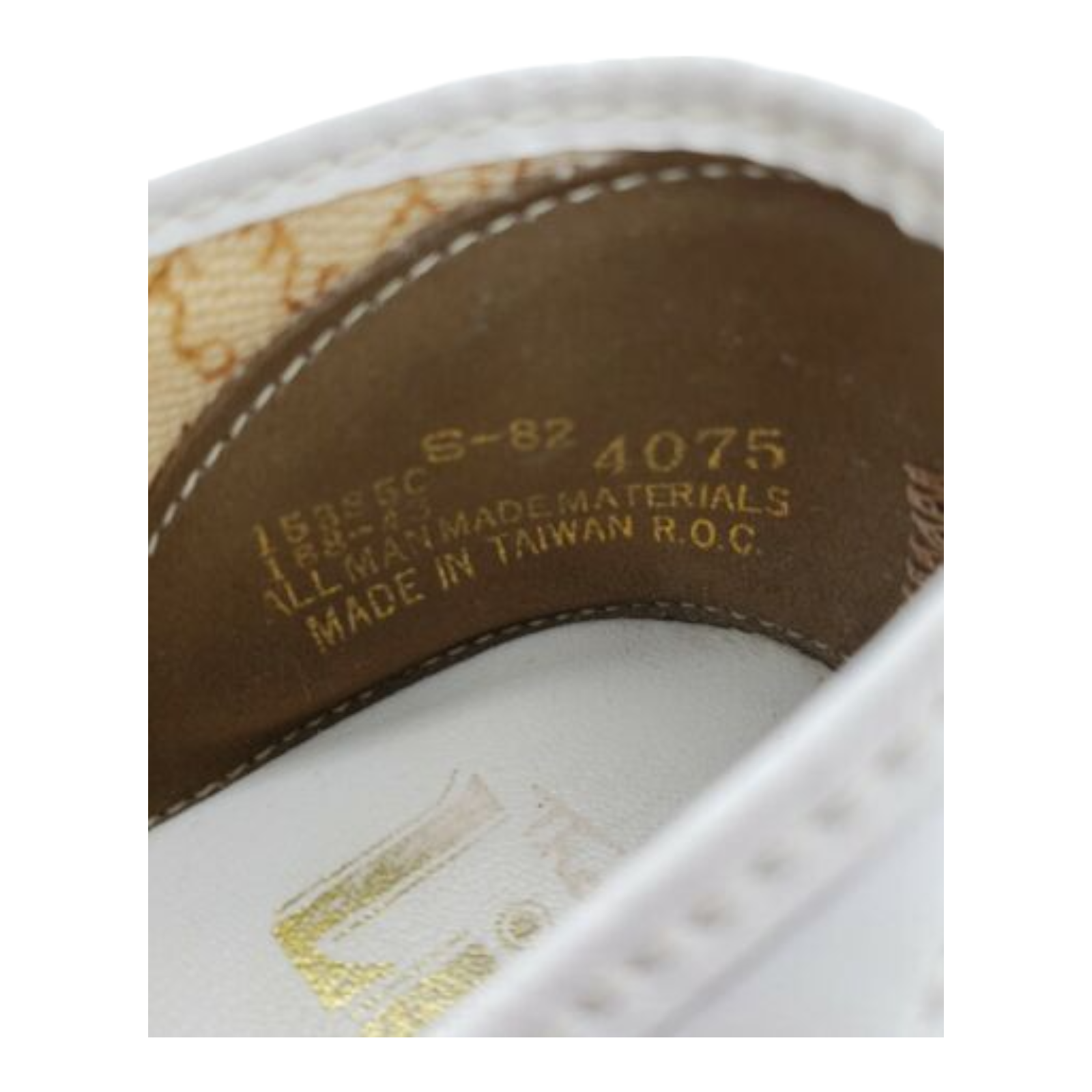 Vintage Thom McAn Lite S-82 Mens Size 6.5" White