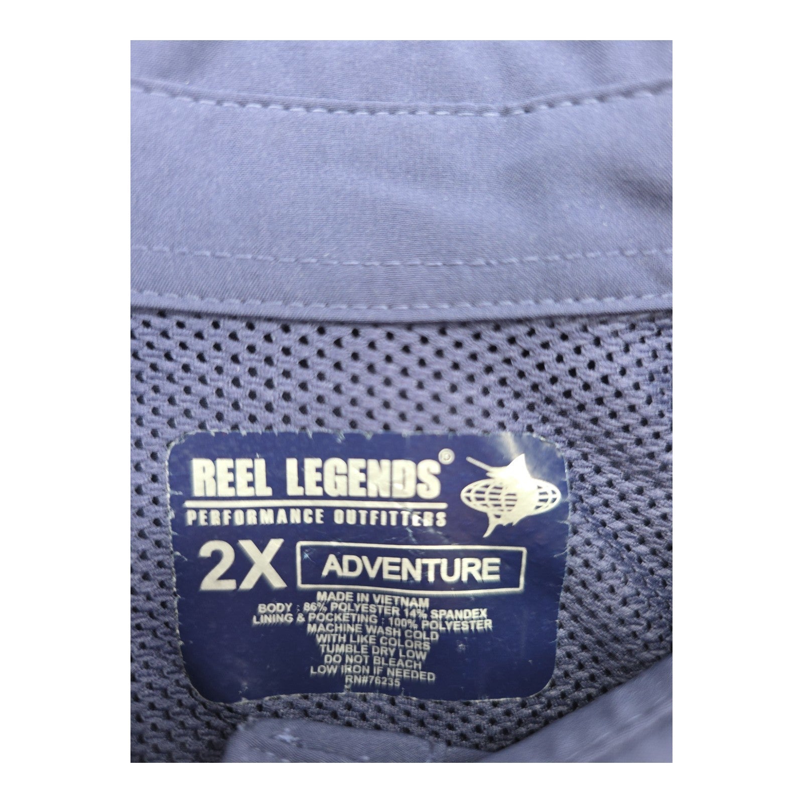 Reel Legends Adventure Women’s 2X Navy Sleeveless Button-Down Shirt