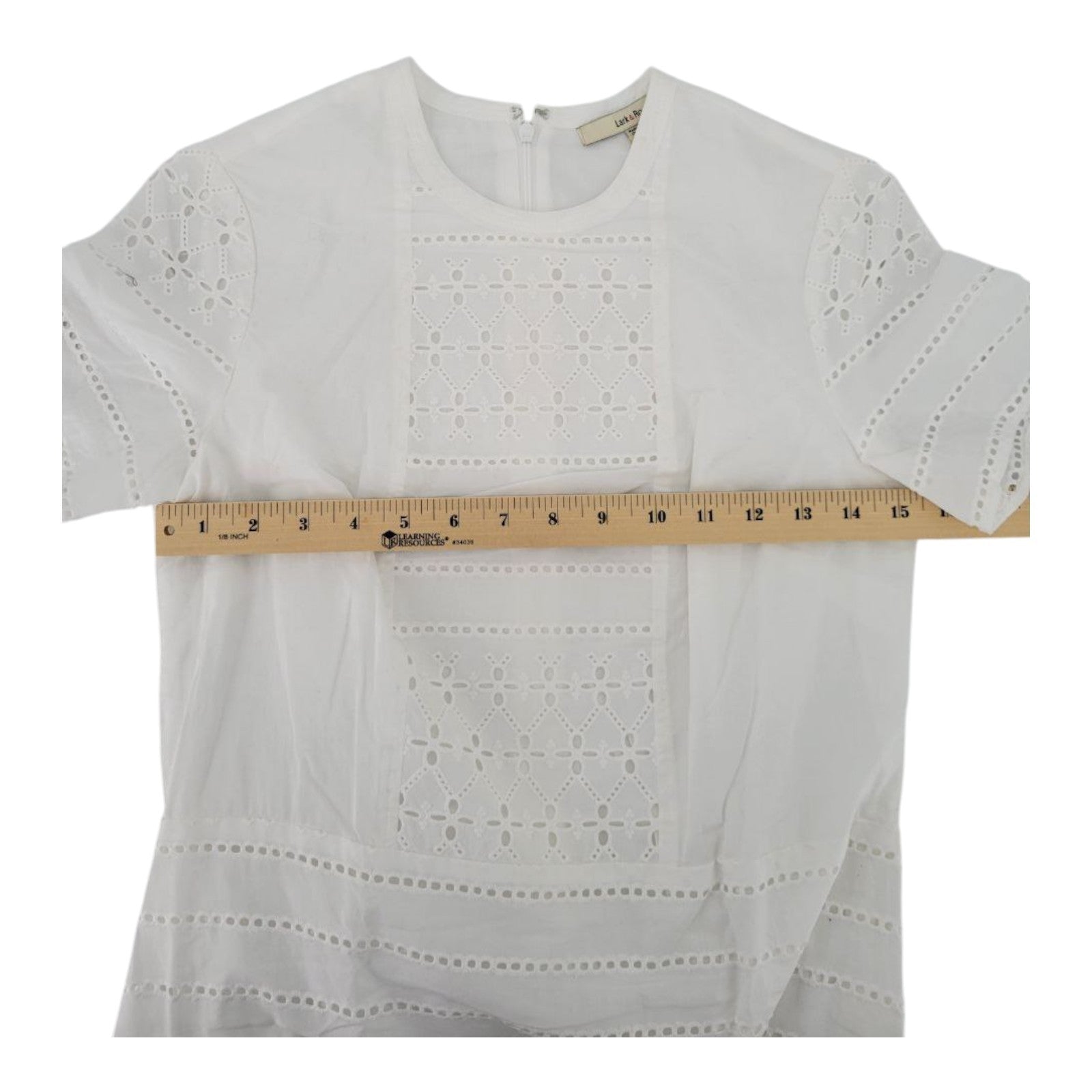 Lark & Ro Women's White Eyelet Lace Dress Zip Back Short Sleeve Size 0