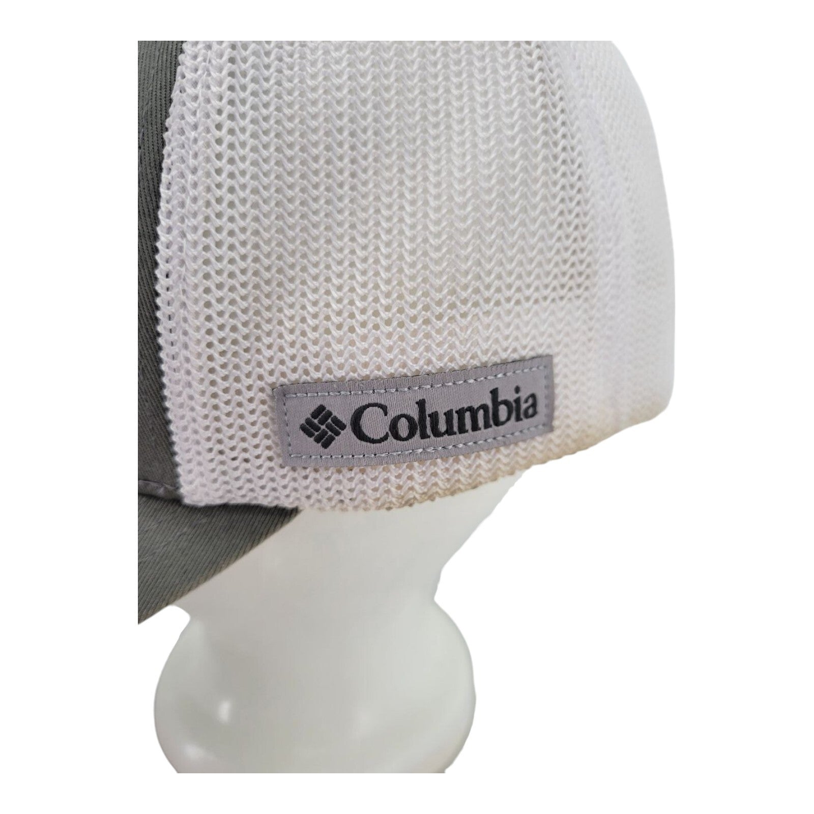 Columbia Yellowstone Flexfit Hat Gray White Mesh Trucker Cap Old Faithful S/M