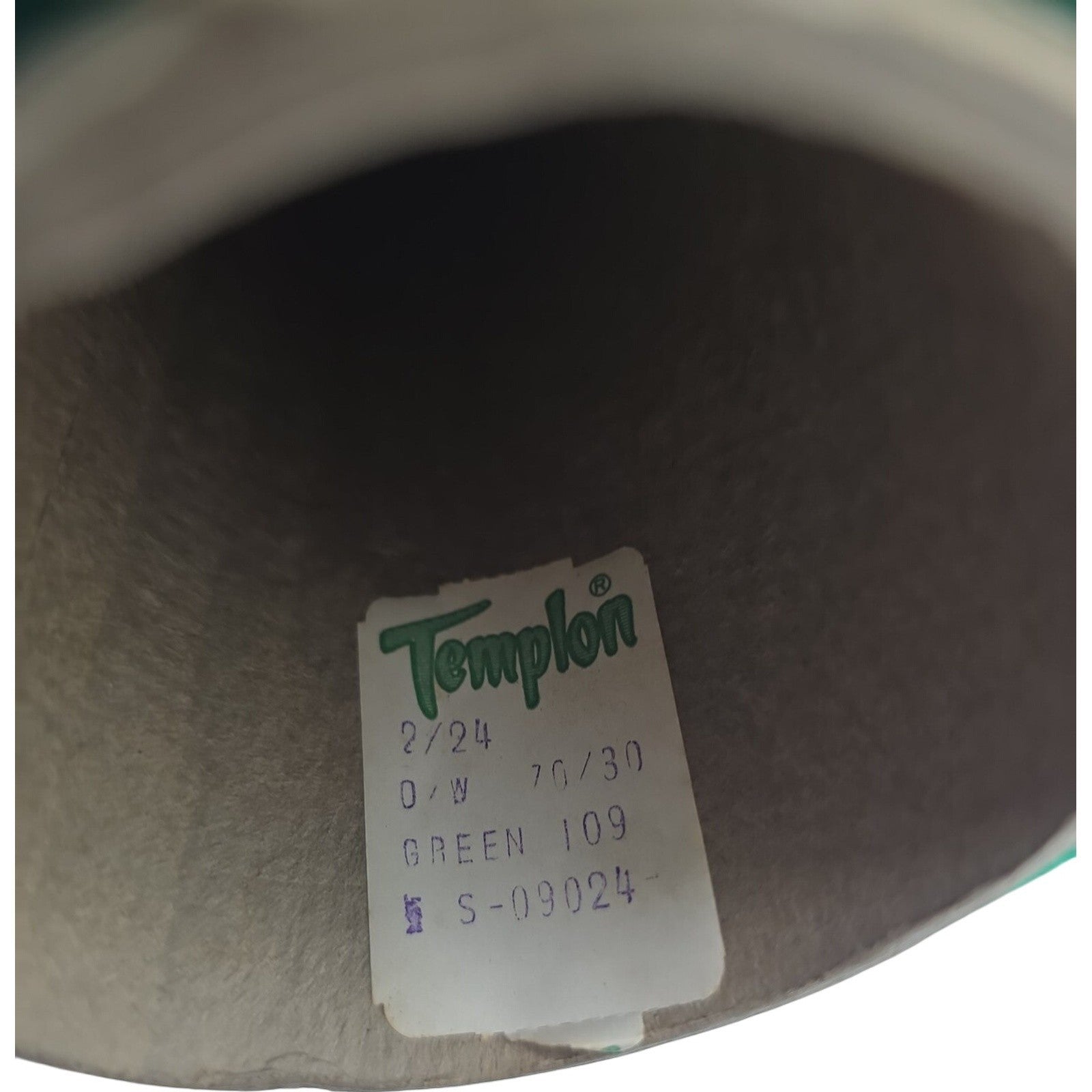 Vintage Templon 2/24 Green 70/30 Wool Blend Weaving Knitting Crochet Yarn Cone