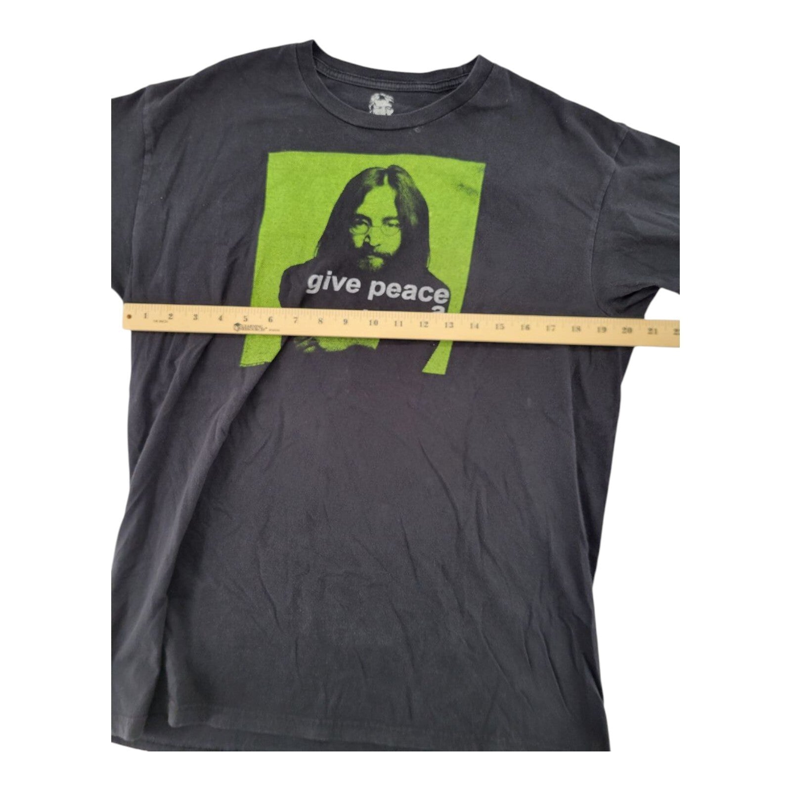 Yoko Ono John Lennon Give Peace a Chance 2008 Black Graphic T-Shirt L