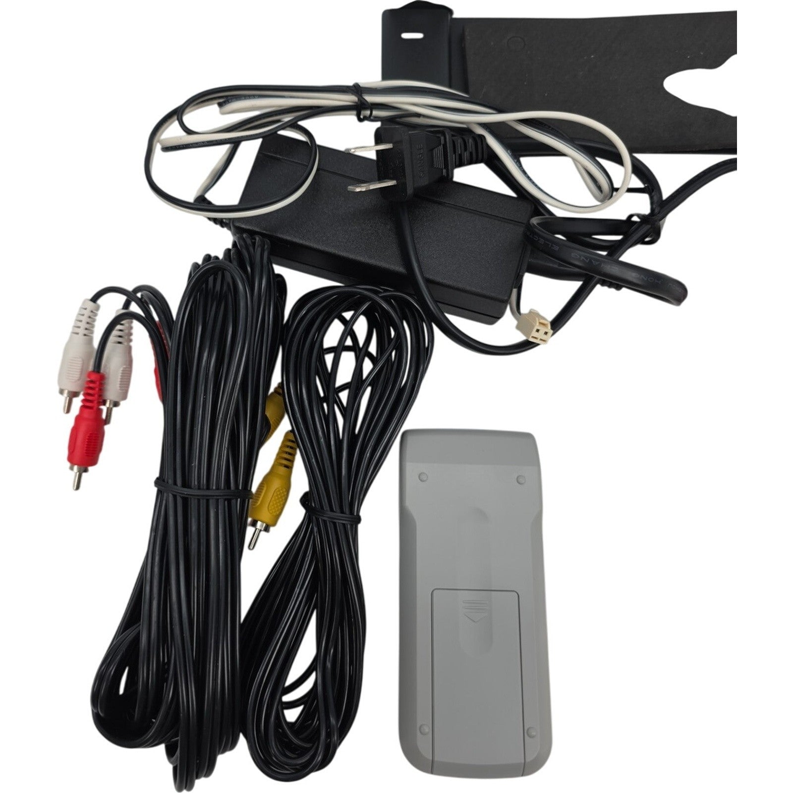 Blaupunkt DVD-ME1 Accessories Kit Remote Mounting Bracket Cables & frame panel