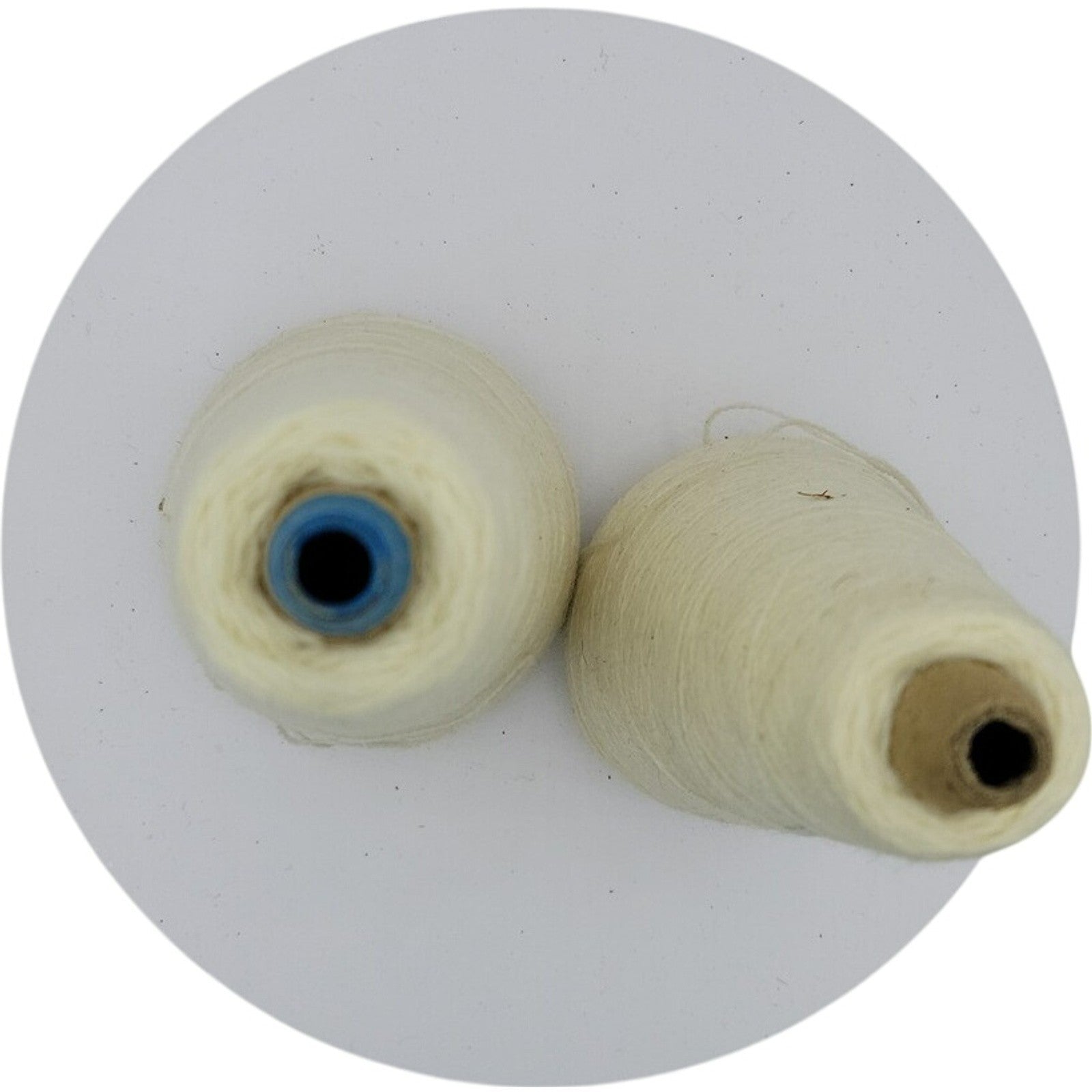 Vintage 24 Cp Wax 50/50 New Merge Acrylic Weaving Knitting Yarn 2/24 Ivory 30659