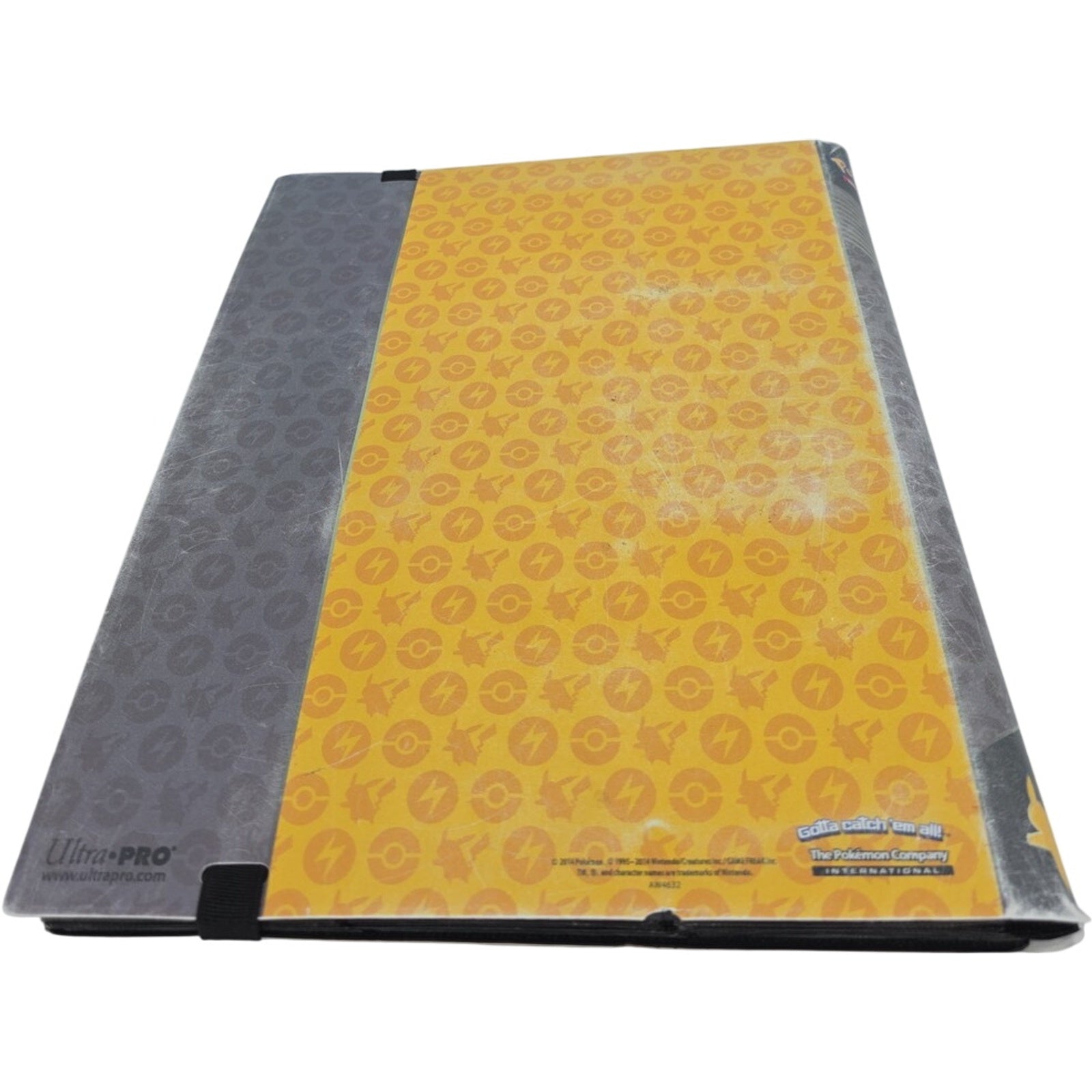 2014 Pokemon Ultra Pro Pikachu Binder 9 Pocket Collectible Album