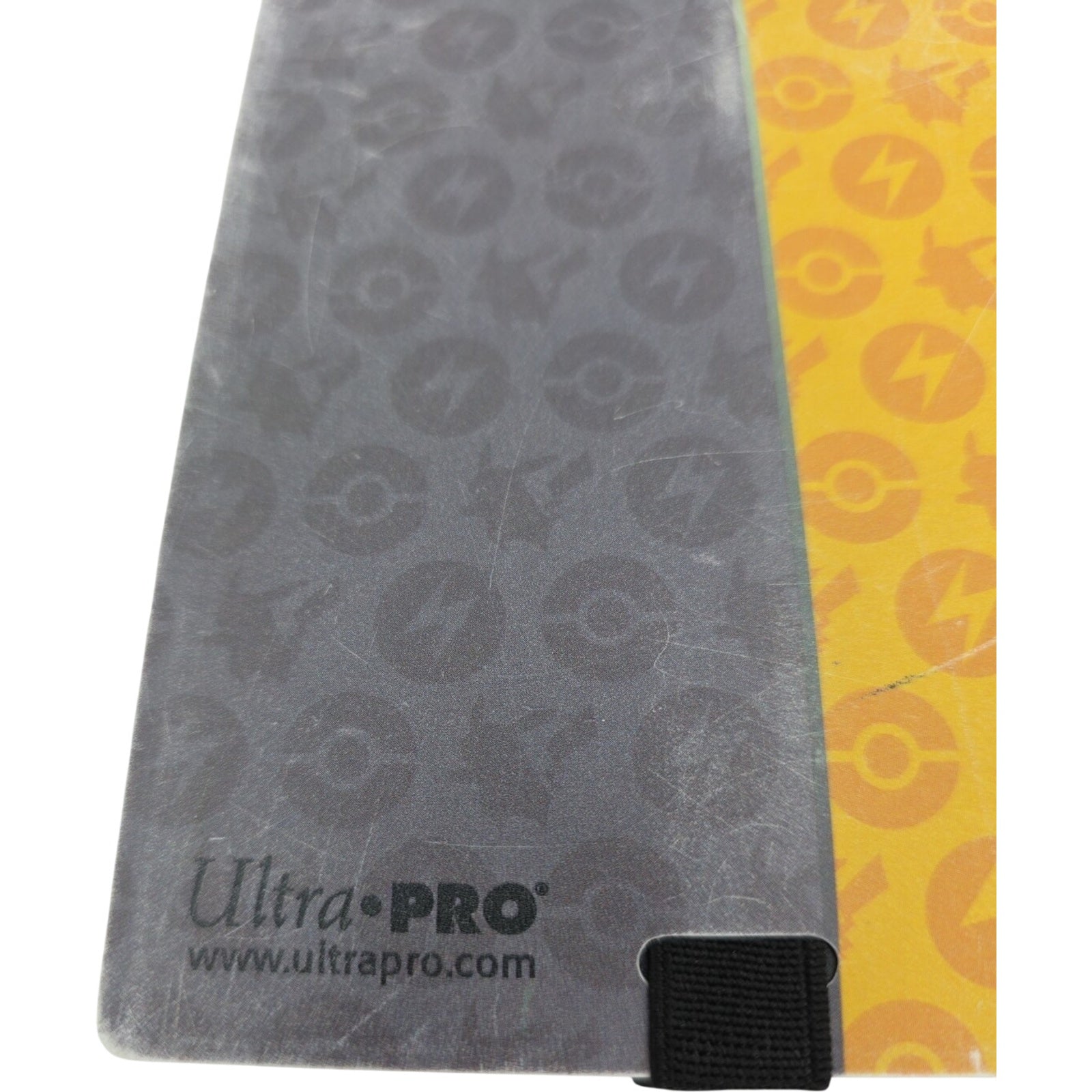 2014 Pokemon Ultra Pro Pikachu Binder 9 Pocket Collectible Album