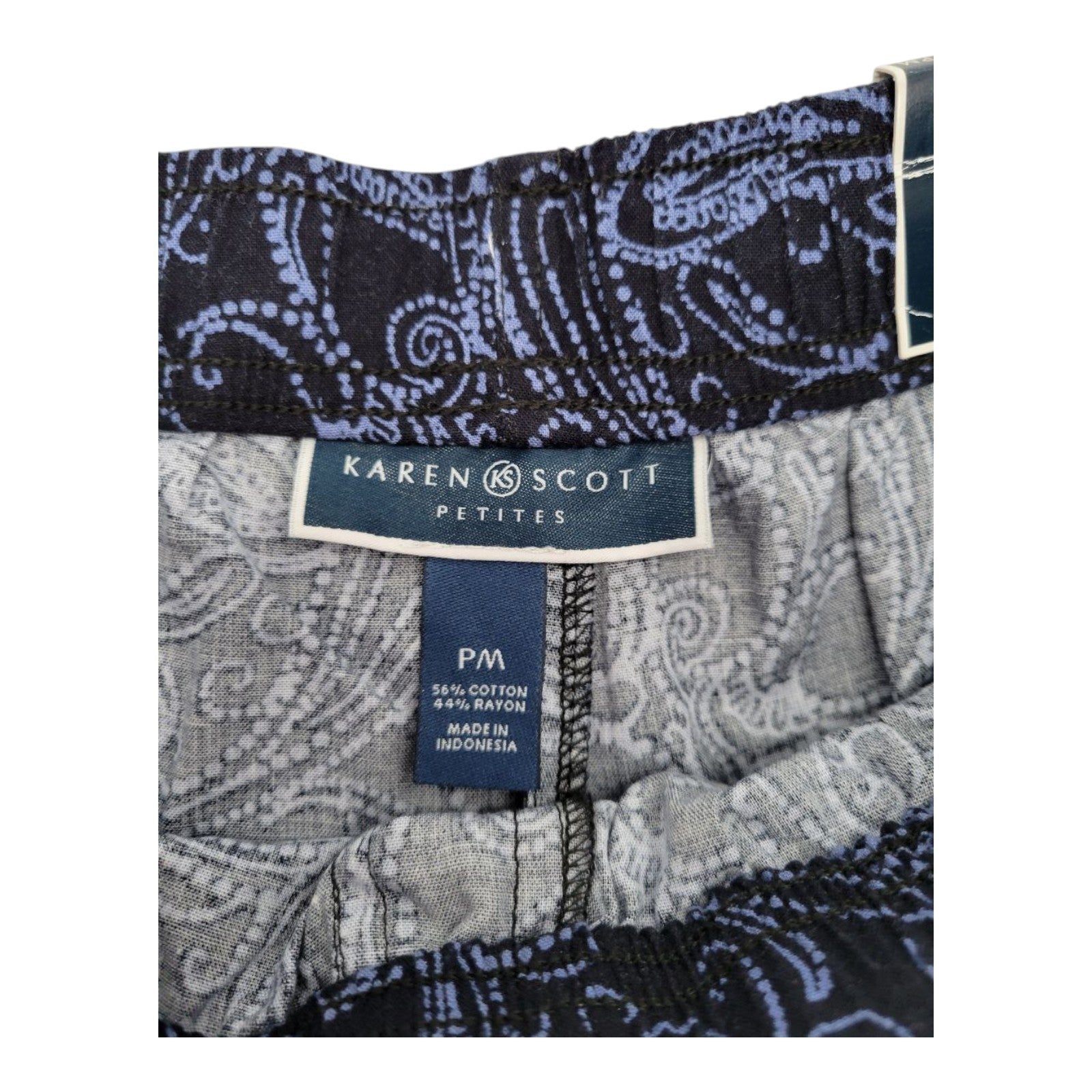 Karen Scott Petites Capri Pants Medieval Blue Paisley Comfort Waist Cotton Blend