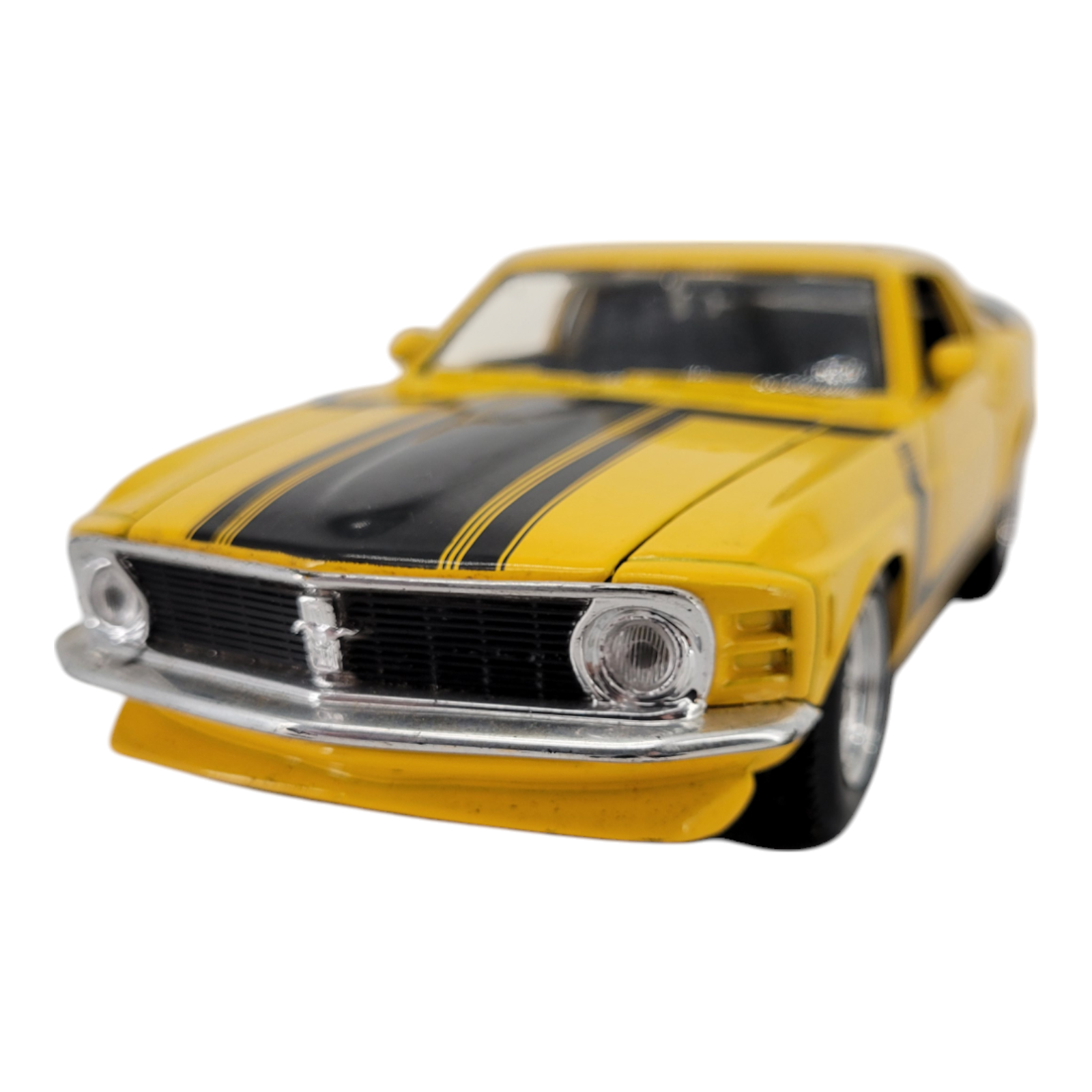 Maisto Diecast 1970 Boss 302 Mustang Yellow 1:24 Scale Model