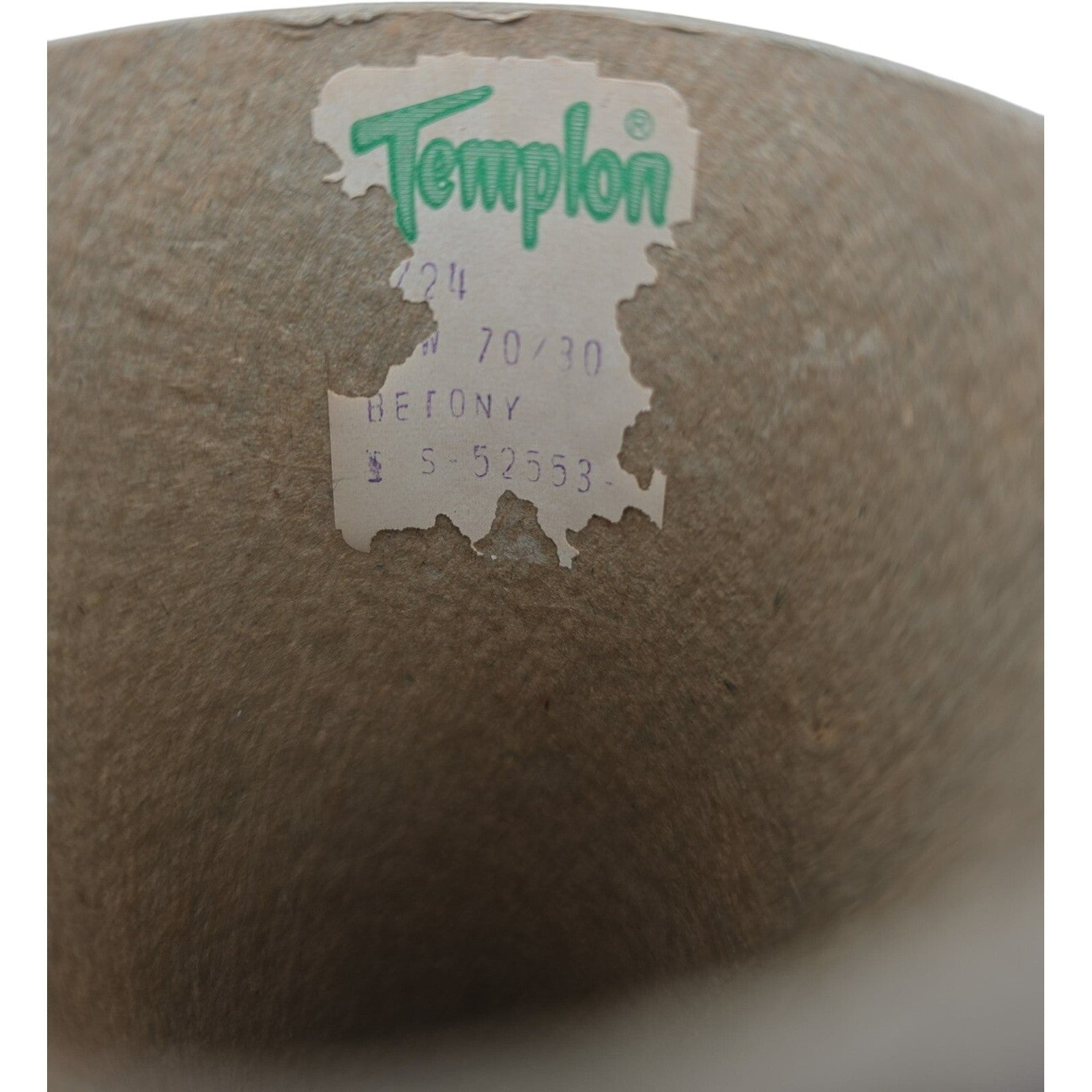 Vintage 1980s Templon 2/24 Betony S-52553 Yarn Cone
