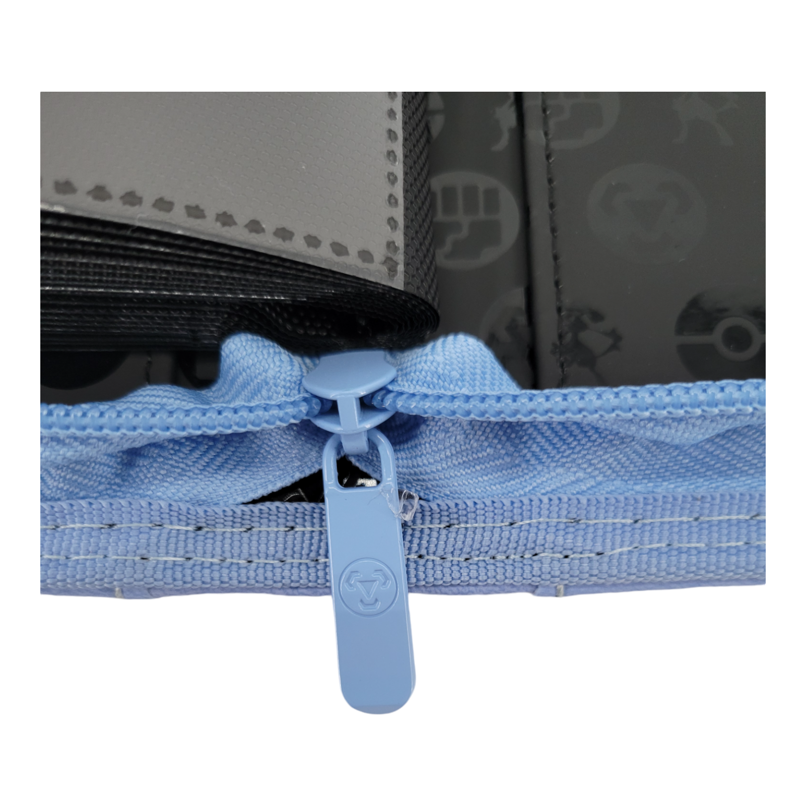 Ultra PRO Elite Series Lucario 12 Pocket Zippered Binder for Pokémon TCG