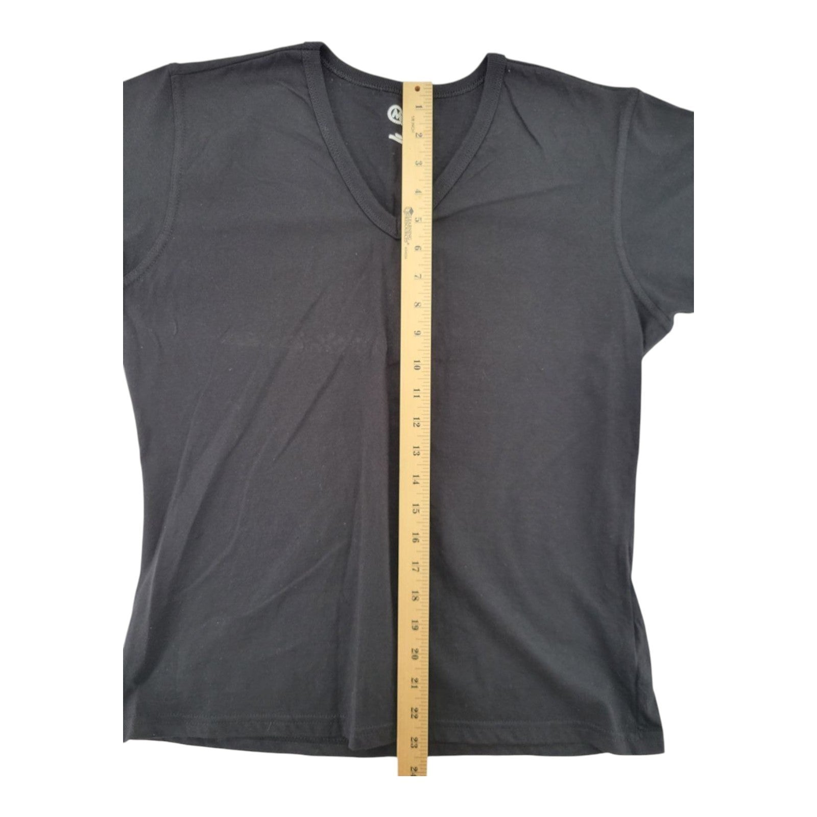 Mbody Athletic Women's Black V-Neck T-Shirt 100% Cotton Made in El Salvador L