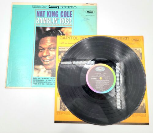 VTG James Brown Chuck Berry Nat King Cole Lot of Three LP Vinyl Record Bundle