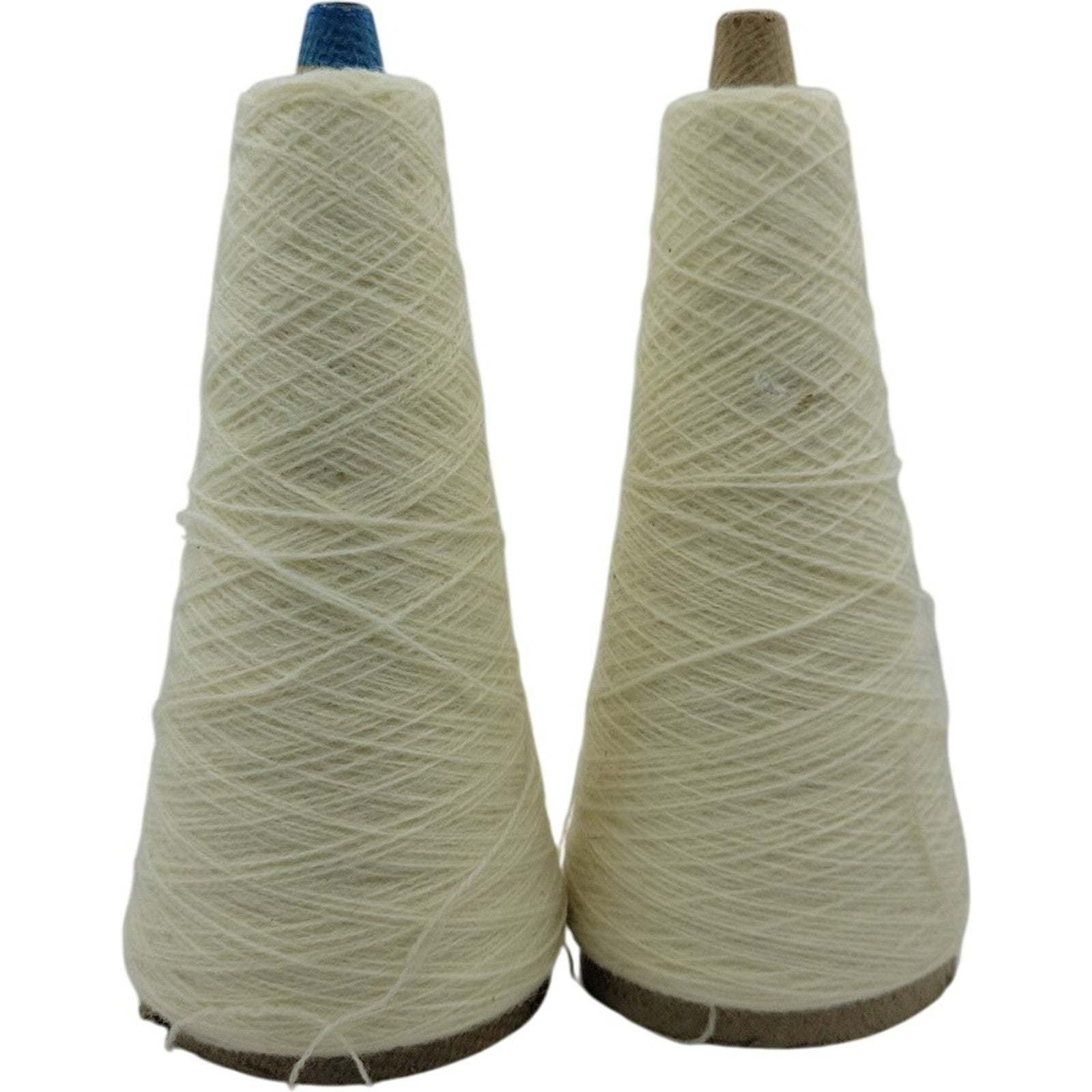 Vintage 24 Cp Wax 50/50 New Merge Acrylic Weaving Knitting Yarn 2/24 Ivory 30659