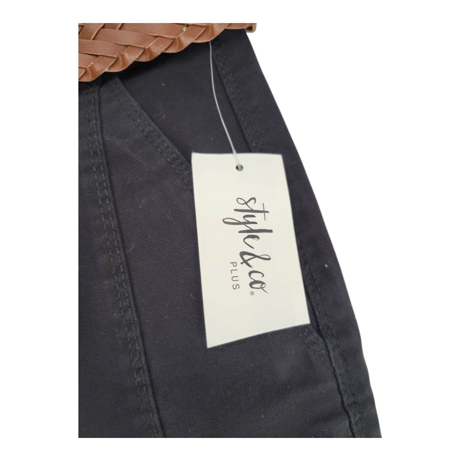 NEW Style & Co Women's Plus Mid Rise Bermuda Belted Shorts Black Size 16W