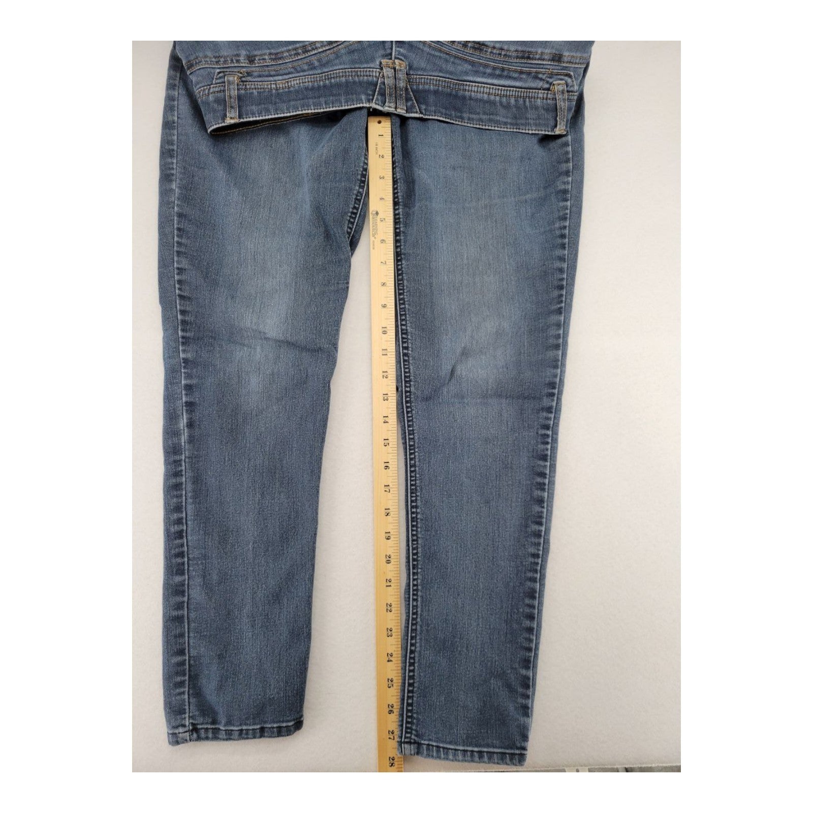Democracy Women's Ab Tech Skinny Jeans Size 12 Blue Stretch Denim