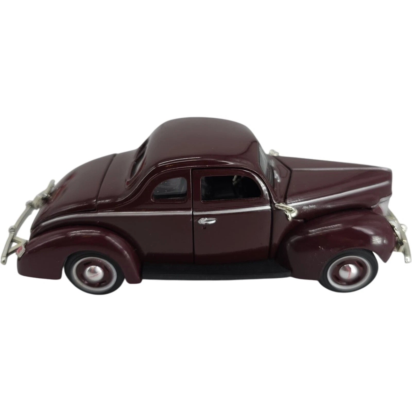 1940 Ford Deluxe Business Coupe National Motor Mint Model V8